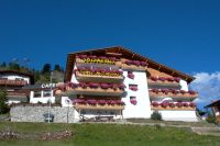 Hotel Soldanella Samnaun Schweiz Wandern Ski Sommer